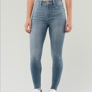 Hollister Jean Leggings❣️